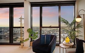 The Gatsby Escape Skytower Luxury Living At Level 71